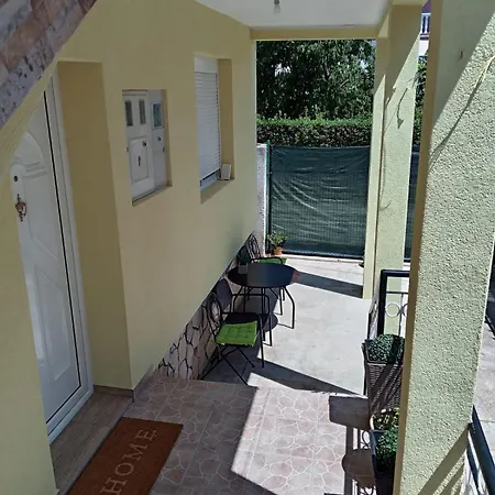 Lexi Apartamento *